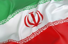 واکنش افکار عمومی در پی هتک حرمت به پرچم ایران در دانشگاه‌ها