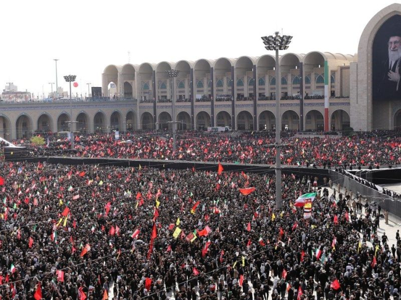 رصد شایعات: «ادعای اعلام دیرهنگام تعطیلی استان‌ها برای پیشگیری از سفر مردم به مراسم تشییع»